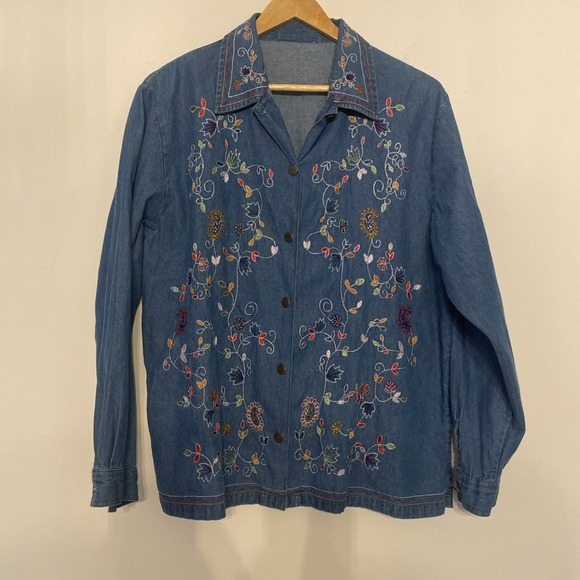 The Unbranded Brand Tops - Women's Embroidered Denim Cortagecore Long Sleeve Shirt Floral Boho Y2K Chambray